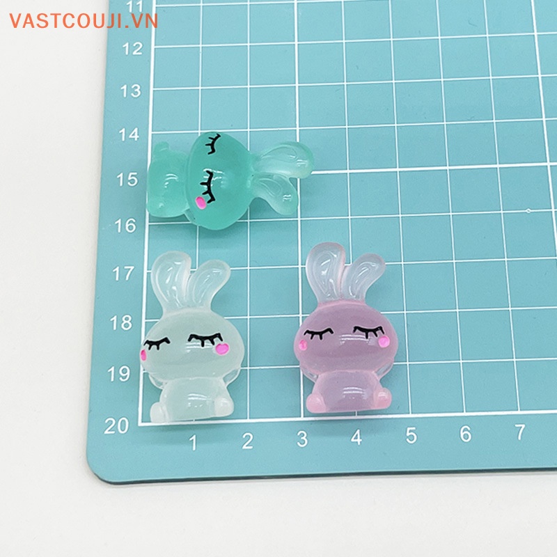 Bộ 2 Tượng Thỏ Phát Quang Dùng Trang Trí Mini DIY