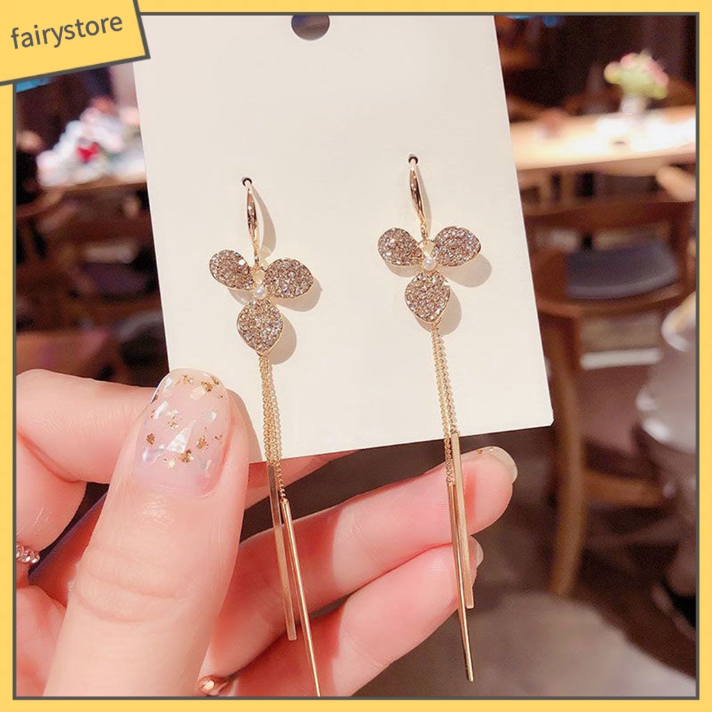 1 Đôi Bông Tai Tua Rua Dài Hình Cánh Hoa Chống Rỉ Sét Sang Trọng Cho Nữ