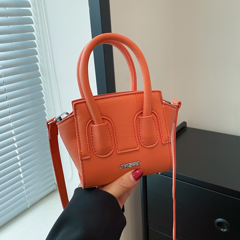 Túi Đeo Chéo Vai Có Cánh Thiết Kế Nhỏ Nhắn Thời Trang Cao Cấp Dành Cho Nữ