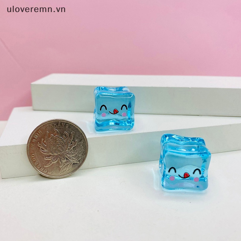 Set 5 Viên Đá Dạ Quang Trong Suốt Kèm Mặt Dây Chuyền Bằng Nhựa Resin DIY