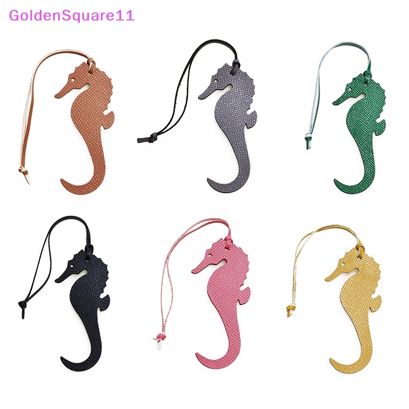 Móc Khóa Hình Cá Ngựa Màu Vàng Kim