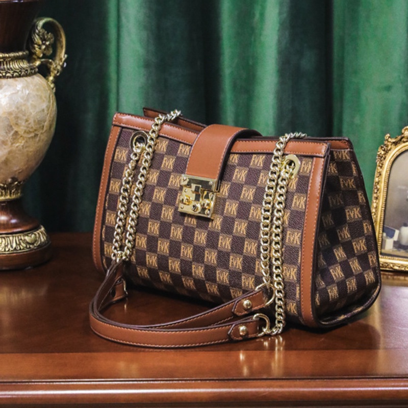 Túi Xách Đeo Vai Cỡ Lớn Phối Dây Xích Cổ Điển Thời Trang Cao Cấp Cho Nữ