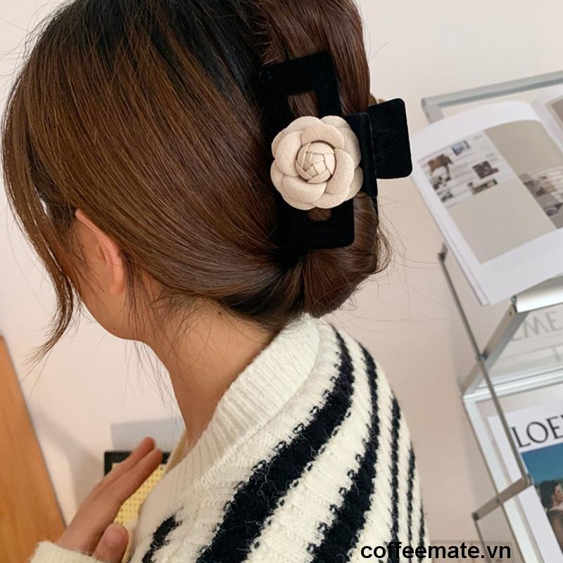 Kẹp Tóc Hình Cá Mập Màu Đen Phong Cách Retro Cao Cấp