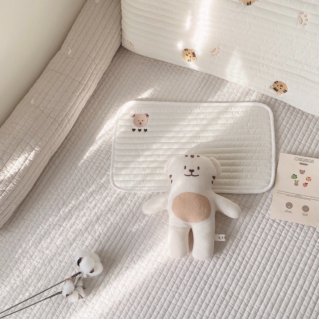 Lót đầu Monona / lót gối siêu mỏng điều hoà dùng lót lên gối, gối chống trào, lót đầu thấm mồ hôi cho bé