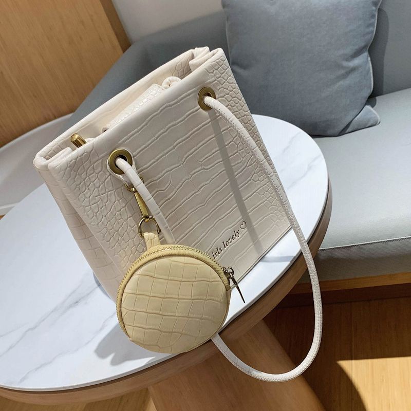 Túi Xách Đeo Vai Phong Cách Phương Tây Cao Cấp Thời Trang Mới 2021