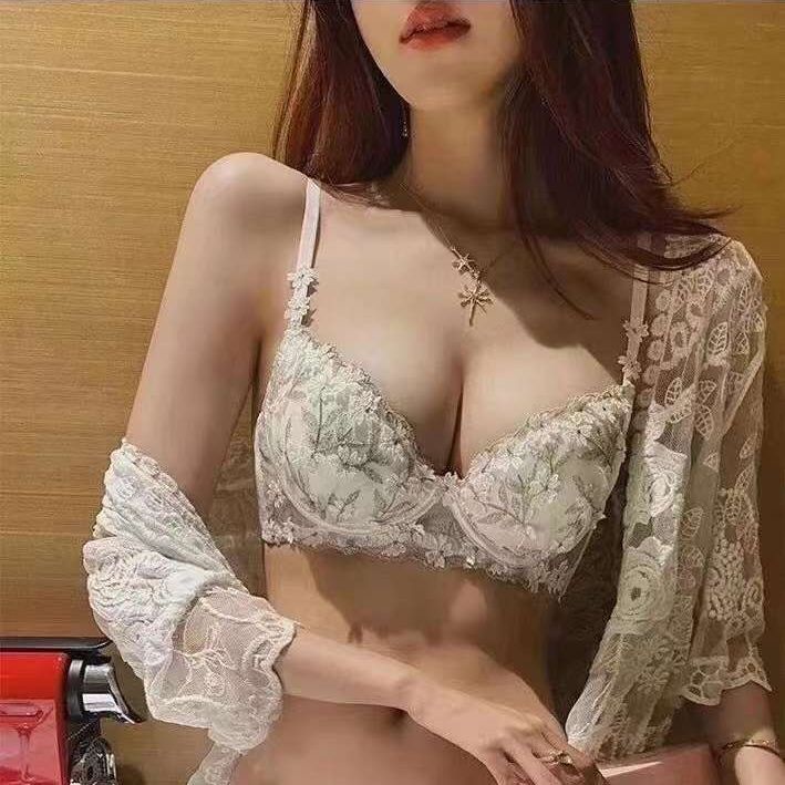 Đệm Nâng Ngực Bằng Thép Mềm Chống Chảy Xệ Thêu Họa Tiết Xinh Xắn Cho Nữ