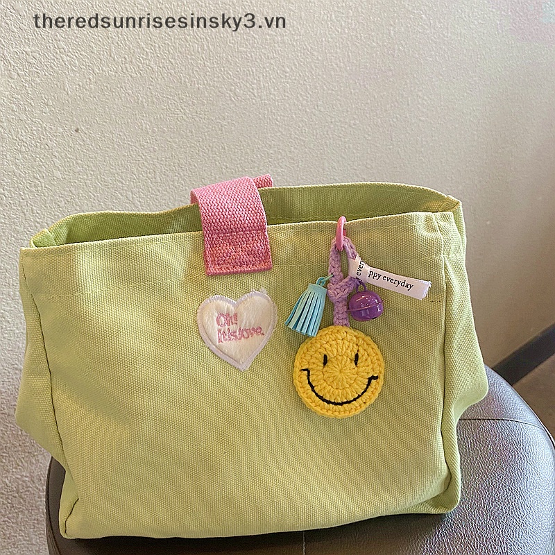 Móc Khóa Hình Mặt Cười Đan Len Thủ Công Phối Tua Rua Thời Trang Cho Nữ