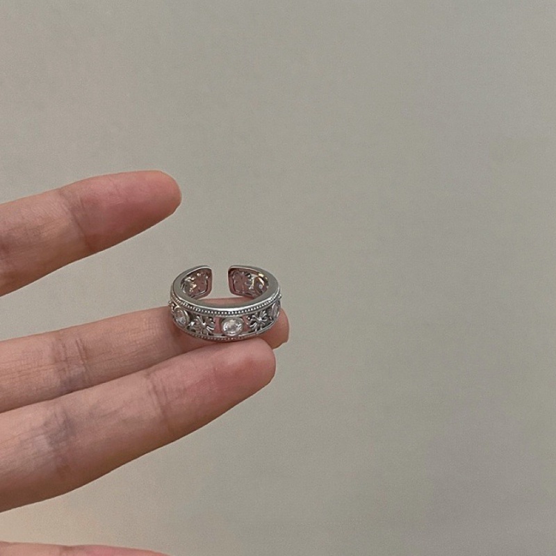 Nhẫn Hình Thánh Giá Thời Trang Dành Cho Nữ
