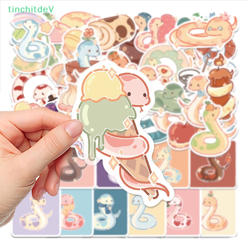 Bộ 50 Miếng Dán Trang Trí Xe Hơi Họa Tiết Hoạt Hình Động Vật / Rắn Độc Đáo DIY