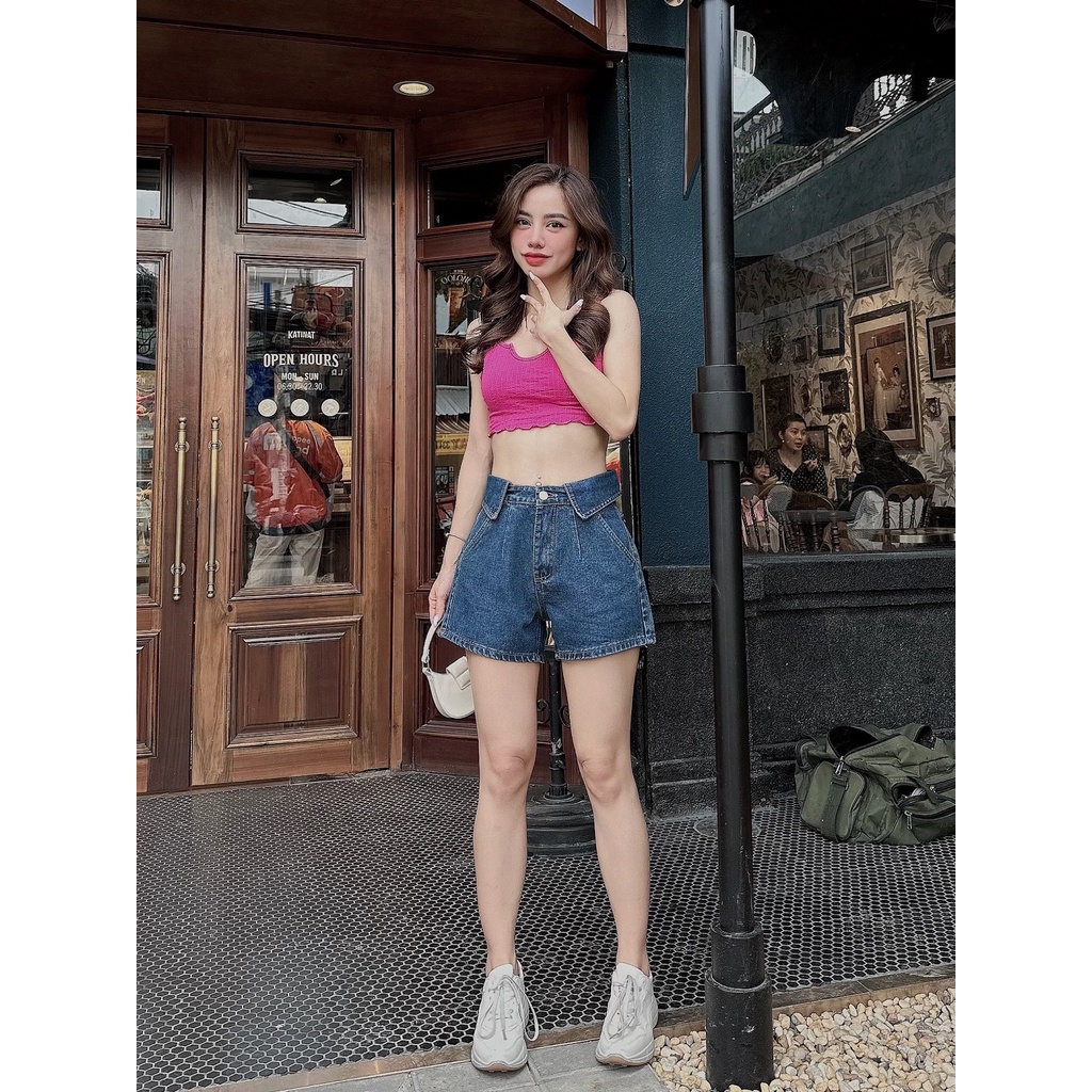 Quần sọt jean nữ mẫu trơn lưng kiểu cổ bẻ hàng hot trend