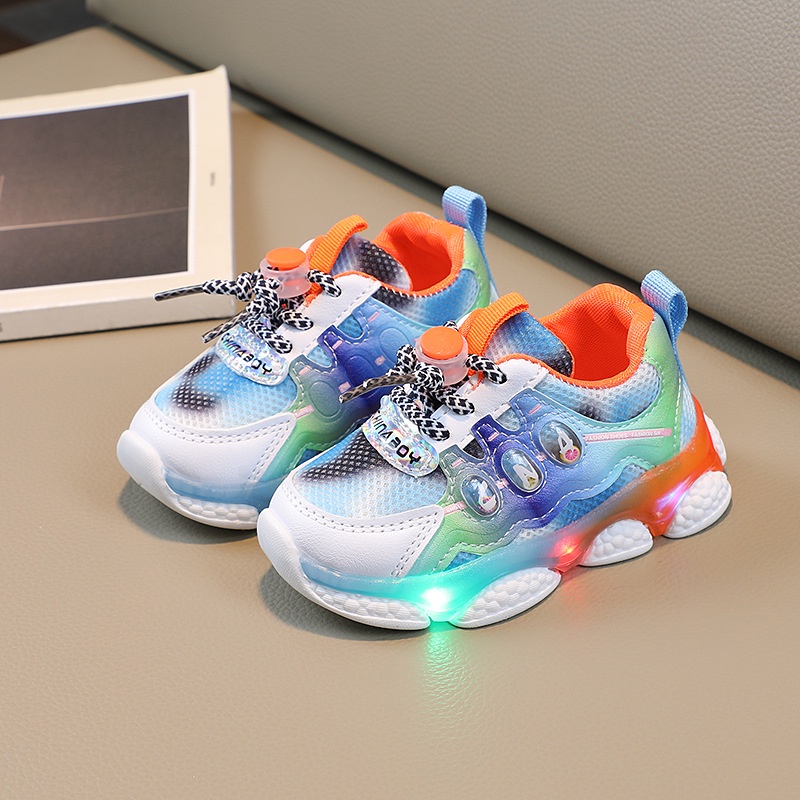 Giày Sneaker Đế Mềm Chống Trượt Thoáng Khí Có Đèn LED Thời Trang Mùa Xuân 2023 Dành Cho Trẻ Em