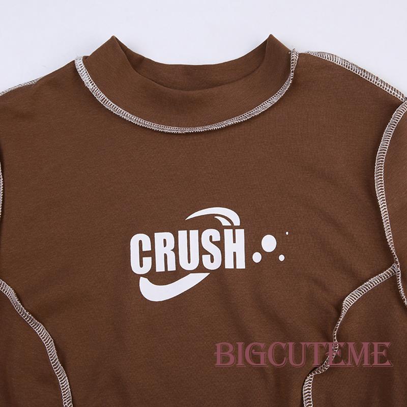 [] Áo Thun Crop Top Nữ Cổ Tròn Tay Ngắn In Chữ Stitch Màu Nâu Tương Phản