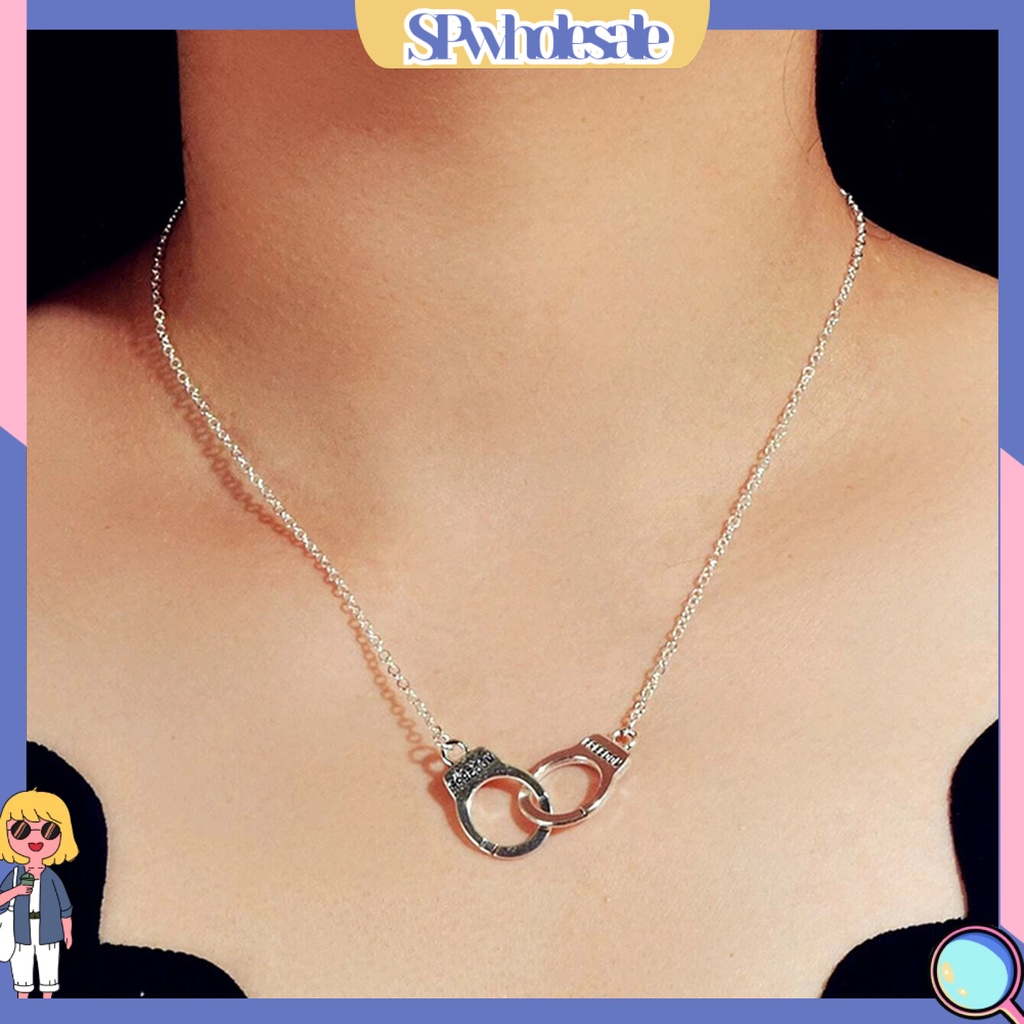 &lt;SPwholesale&gt; Vòng cổ Hình Còng Tay Chữ O Bằng Thép Không Gỉ Thiết Kế Độc Đáo Cho Nữ