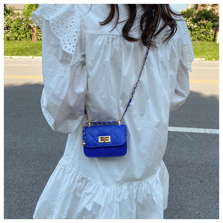 Túi Xách Mini Đính Đá Phối Dây Xích Thời Trang Cao Cấp Cho Nữ