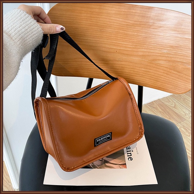 Túi Đeo Chéo Vai Bằng Da Nhân Tạo Màu Trơn Thời Trang Sành Điệu Cho Nữ