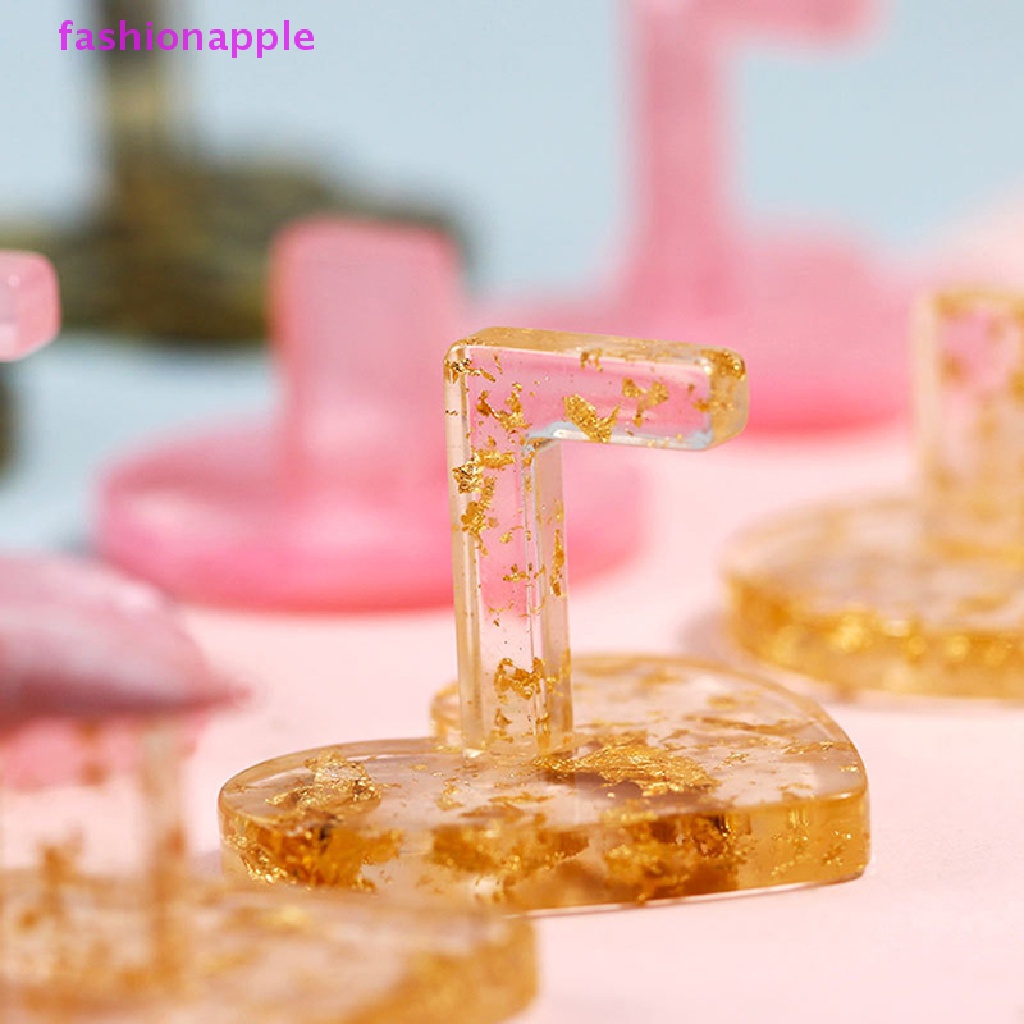 1 Giá Đỡ Trưng Bày Móng Tay Hình Bướm / Trái Tim