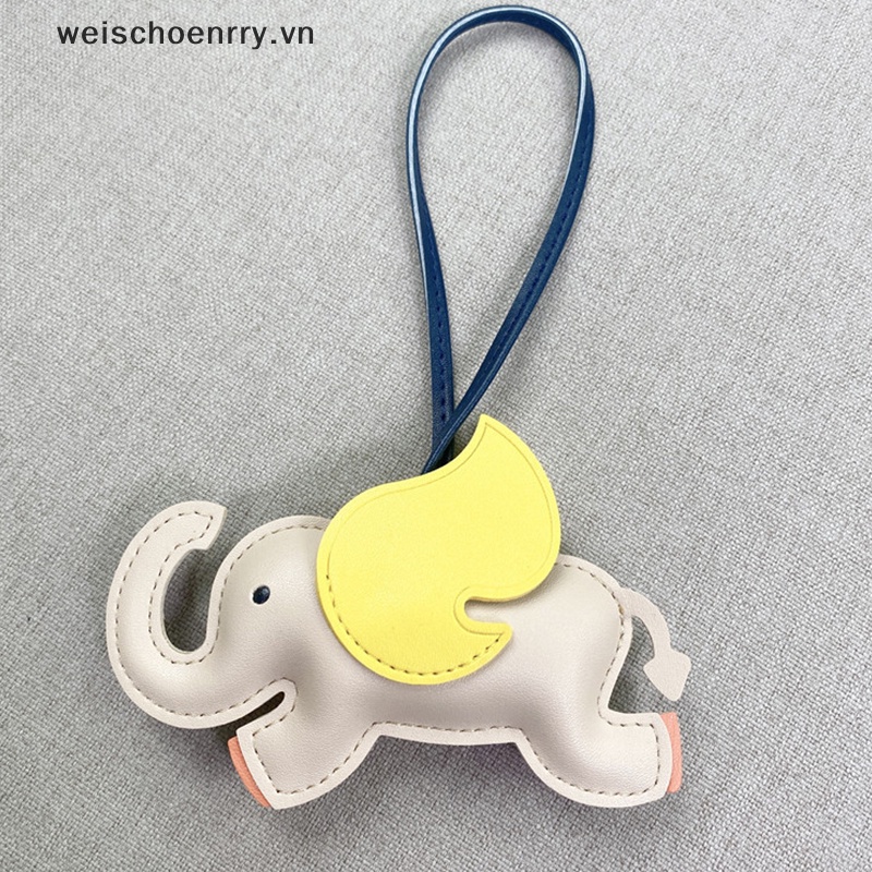Móc Treo Chìa Khóa Bằng Da PU Hình Chú Voi Bay Xinh Xắn