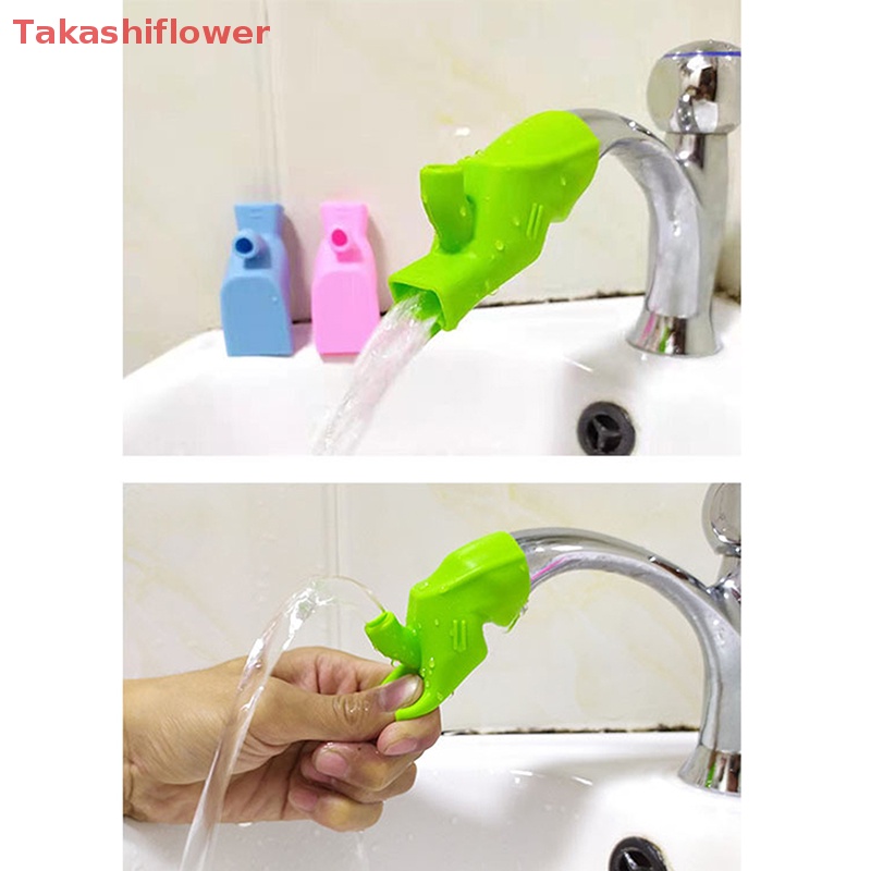 Dụng Cụ Nối Dài Vòi Nước Bằng Silicone Đàn Hồi Cao Cho Bé