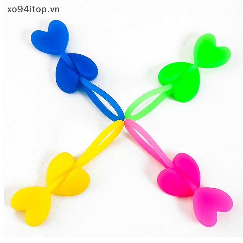 Set 4 Kẹp Giữ Dây Cáp Hình Trái Tim Bằng Silicon Mềm