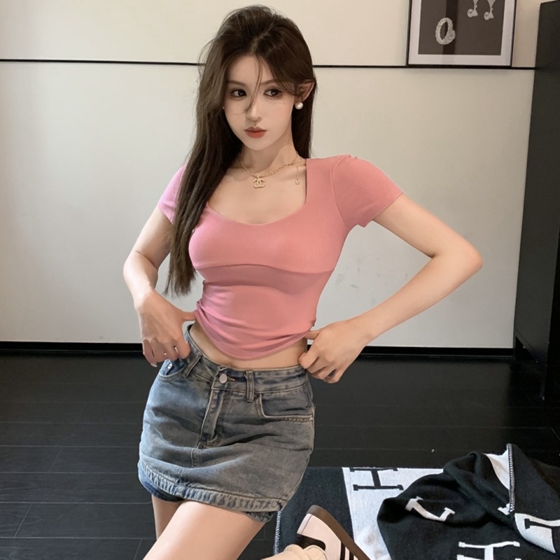 Áo Croptop Ngắn Tay Cổ Vuông Khoét Sâu Phong Cách Quyến Rũ