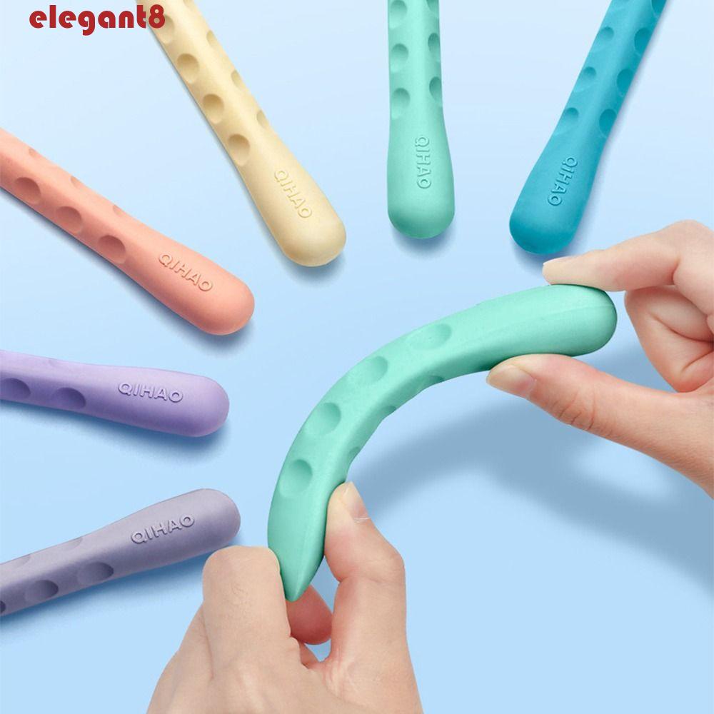 Set 3 Gôm Tẩy Tạo Hình Cây Bút Độc Đáo Tiện Dụng