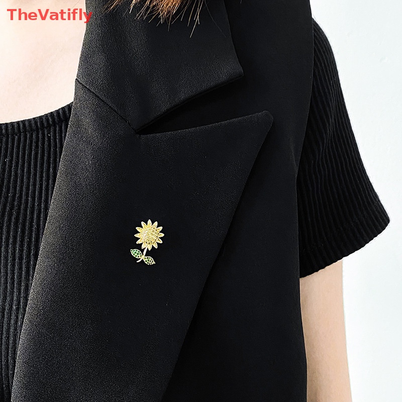 Ghim Cài Áo Hình Hoa Hướng Dương Đính Đá Zircon Dễ Thương Cho Bạn Gái