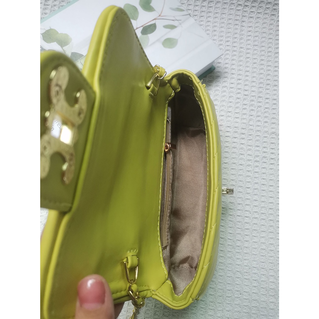 Túi Xách Đeo Vai Hình Đám Mây Phối Dây Xích Đính Đá Thời Trang Dành Cho Nữ