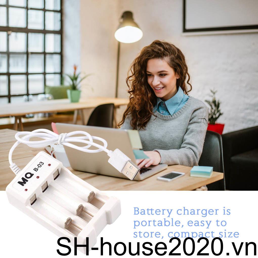 Dụng Cụ Sạc Pin AA / AAA 3 Khe USB Thông Dụng