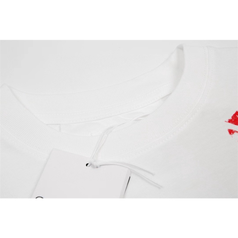 Áo Thun Tay Ngắn Cổ Tròn In Chữ G-IV88ENC &amp; - Mới Thời Trang