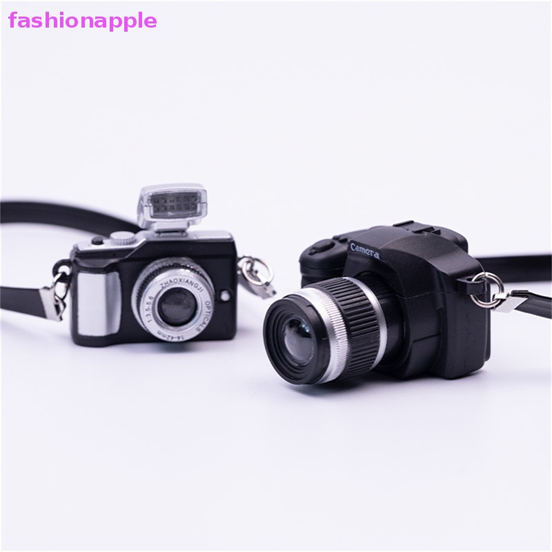 Móc Khóa Hình Máy Ảnh Có Đèn LED Xinh Xắn