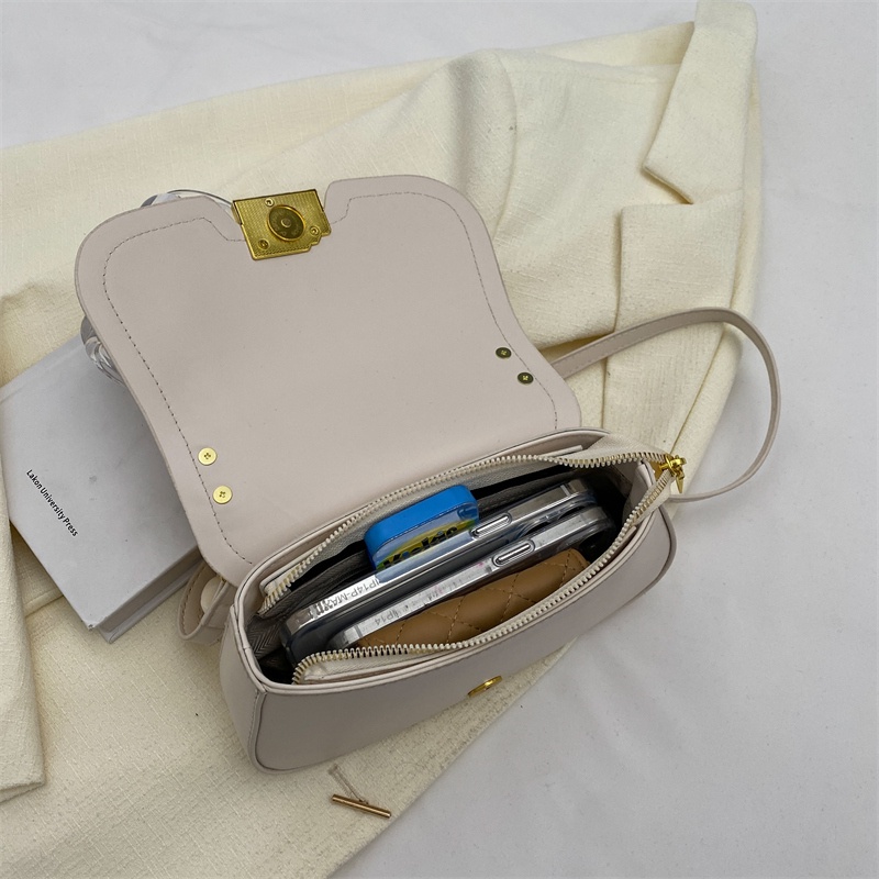 Túi Đeo Chéo Dây Xích Thời Trang Xuân Hè Cao Cấp Cho Nữ