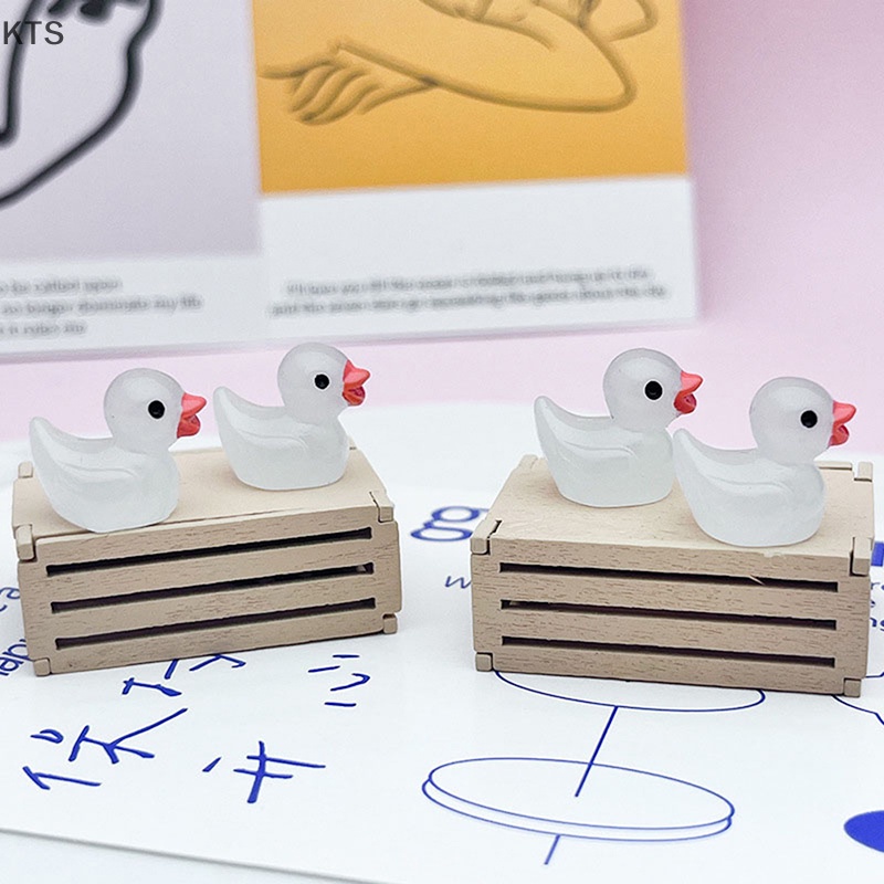 Set 5 Vịt Con Dạ Quang Xinh Xắn Dùng Để Trang Trí