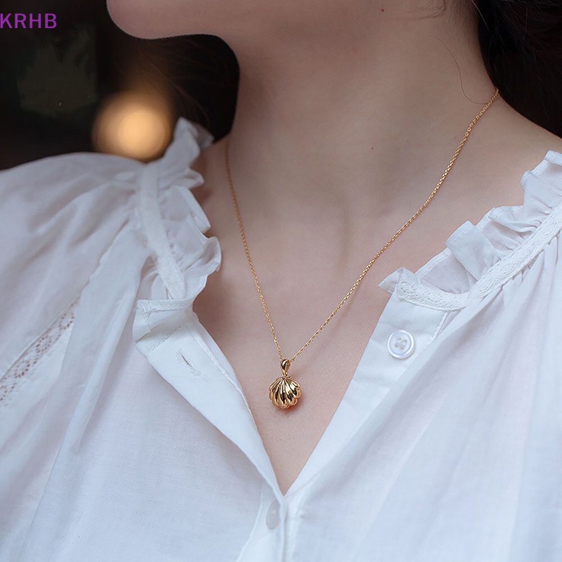 Vòng Cổ Choker Mạ Vàng Đính Vỏ Sò Ngọc Trai Thời Trang Mới