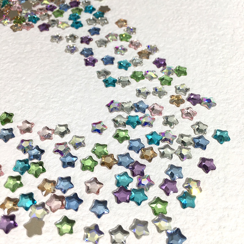 Miếng Dán Pha Lê Nhân Tạo Hình Ngôi Sao / Trái Tim Nhiều Màu Dùng Trang Trí Móng Tay DIY