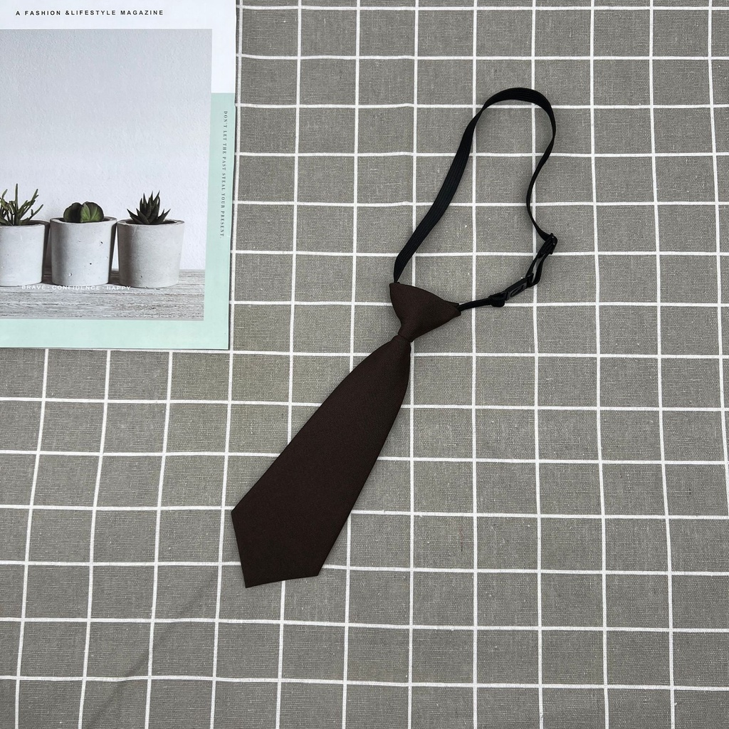 Cà Vạt Nhỏ Màu Trơn Xinh Xắn Cho Bé