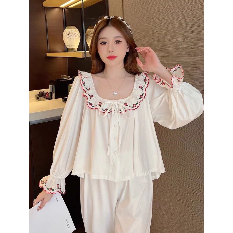 Bộ Đồ Ngủ Tay Dài In Họa Tiết Dâu Tây Dễ Thương Thời Trang Xuân Thu Cho Nữ