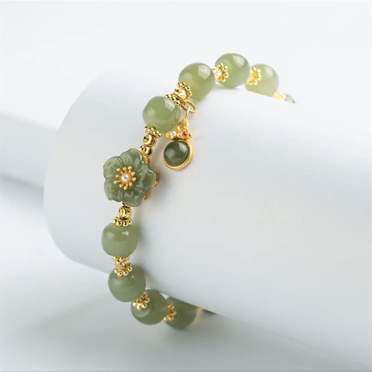 Vòng Tay Đá Ngọc Bích Nhân Tạo Màu Sắc Đẹp Mắt