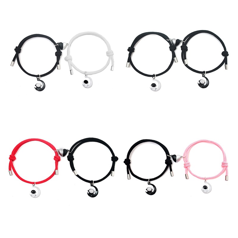 Ygt Set 2 Vòng Tay Mặt Hình Phi Hành Gia Có Từ Tính Thời Trang Cho Cặp Đôi