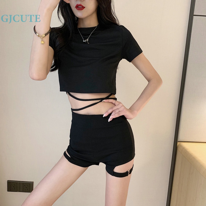 Set Áo Thun Ngắn Tay + Quần Short Lưng Cao Thời Trang Nữ