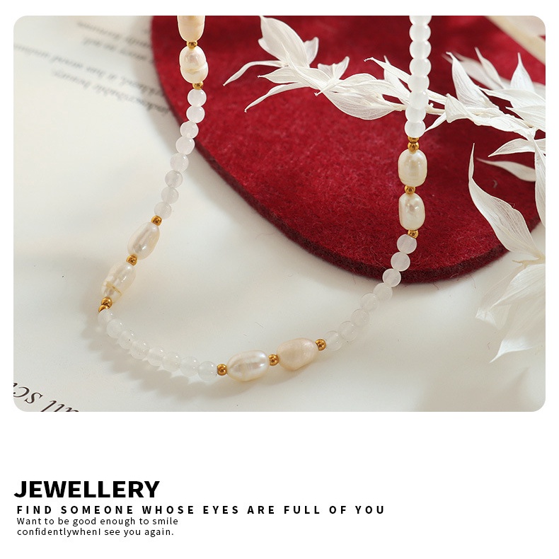 Vòng Cổ Hạt Ngọc Trai Bằng Thép Titan Mạ Vàng Không Phai Phong Cách Pháp Cá Tính Mùa Đông Mới