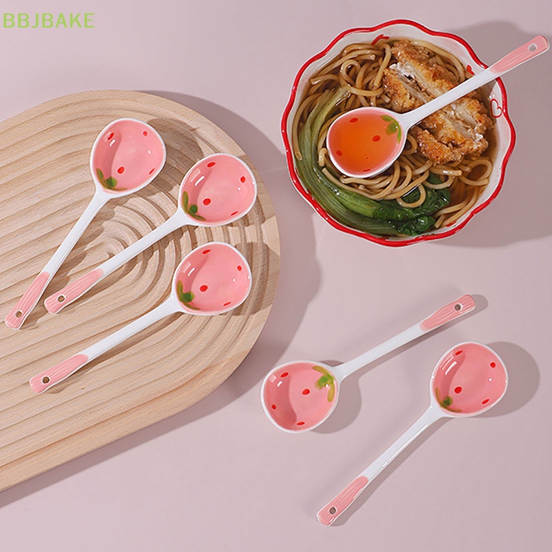 1 Muỗng Cà Phê Bằng Sứ Tay Cầm Dài Hình Trái Dâu Dễ Thương