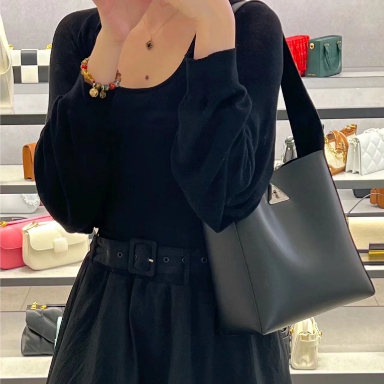 Cnk2023 mới 40271176 Hobo túi tote nách nữ