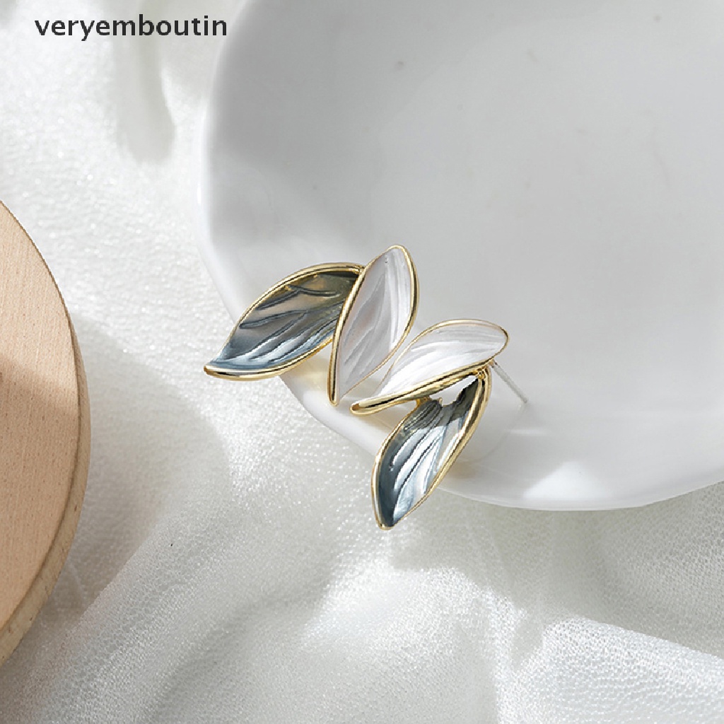 Bông Tai Dáng Dài Hình Chiếc Lá Phối Tua Rua Phong Cách Bohemian Thời Trang Cho Nữ