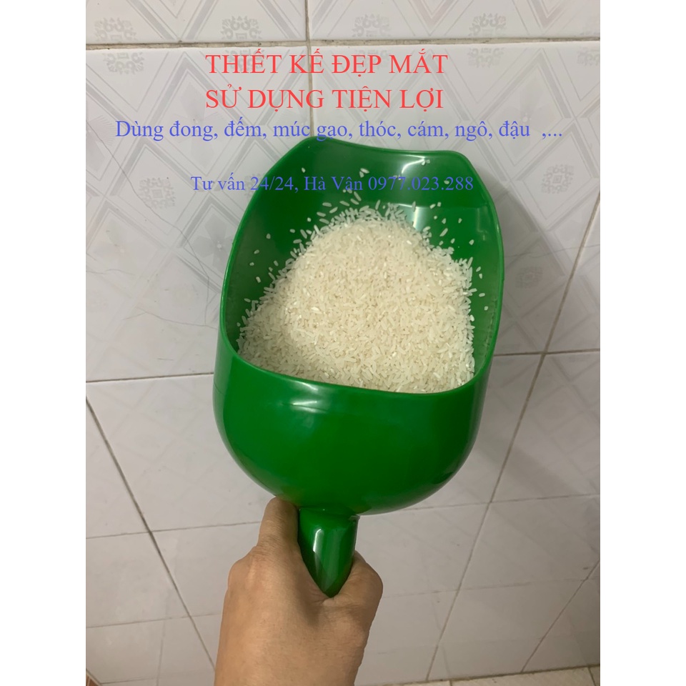 Ca nhựa xúc cám 1.5kg - Gáo Xúc Cám Bằng Nhựa Nguyên Sinh Cao Cấp, An Toàn