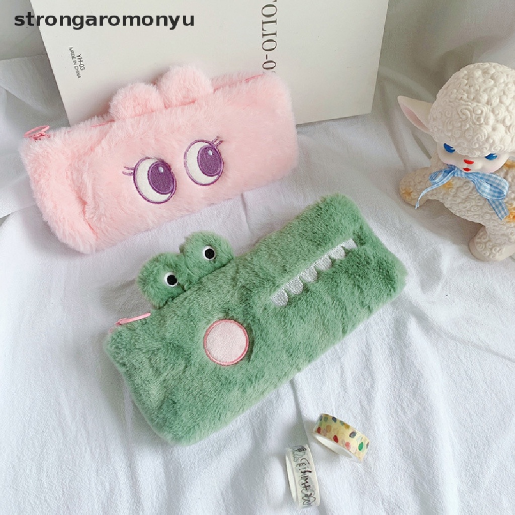 Túi Đựng Bút / Mỹ Phẩm Phủ Lông Họa Tiết Hoạt Hình Dễ Thương Cỡ Lớn Tiện Dụng