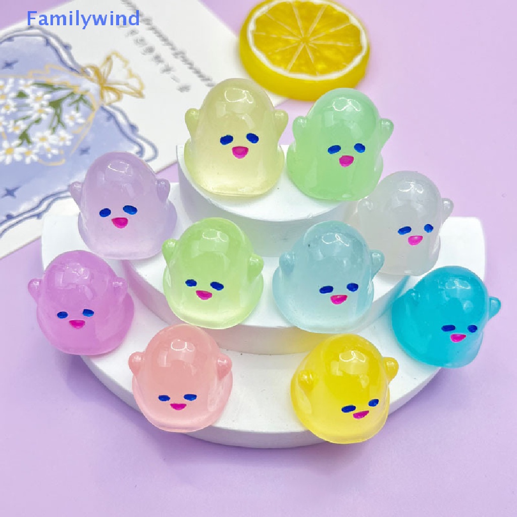 Familywind > Bộ 3 Miếng Dán Trang Trí Ốp Điện Thoại Mini Hình Phong Cảnh Ma Phát Quang DIY