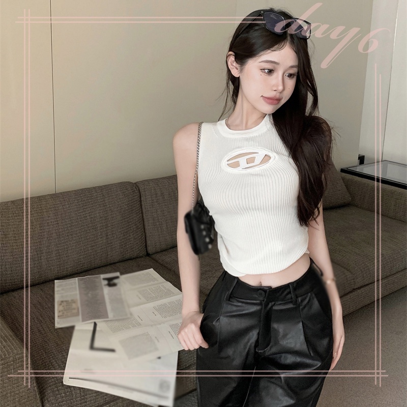 Áo Croptop Cổ Tròn Dáng Ôm Thiết Kế Đục Lỗ Thời Trang Hàn Quốc Cho Nữ