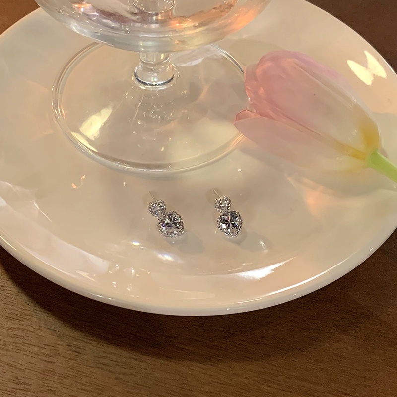 Bông Tai Đính Đá Zircon Hình Trái Tim Sang Trọng Thời Trang Cho Nữ