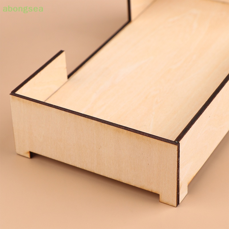 Giường Ngủ Mini Họa Tiết Hoạt Hình Trang Trí Nhà Búp Bê Tỉ Lệ 1 / 12