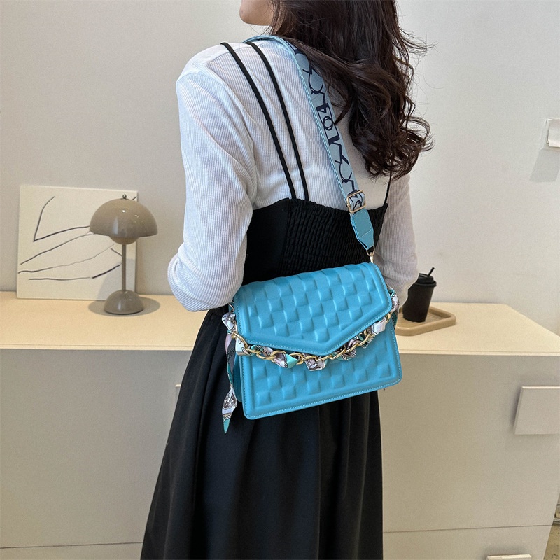 Túi Đeo JASMIN NOIR Chéo Vai Họa Tiết Kẻ Sọc Có Dây Xích Thời Trang Dành Cho Nữ